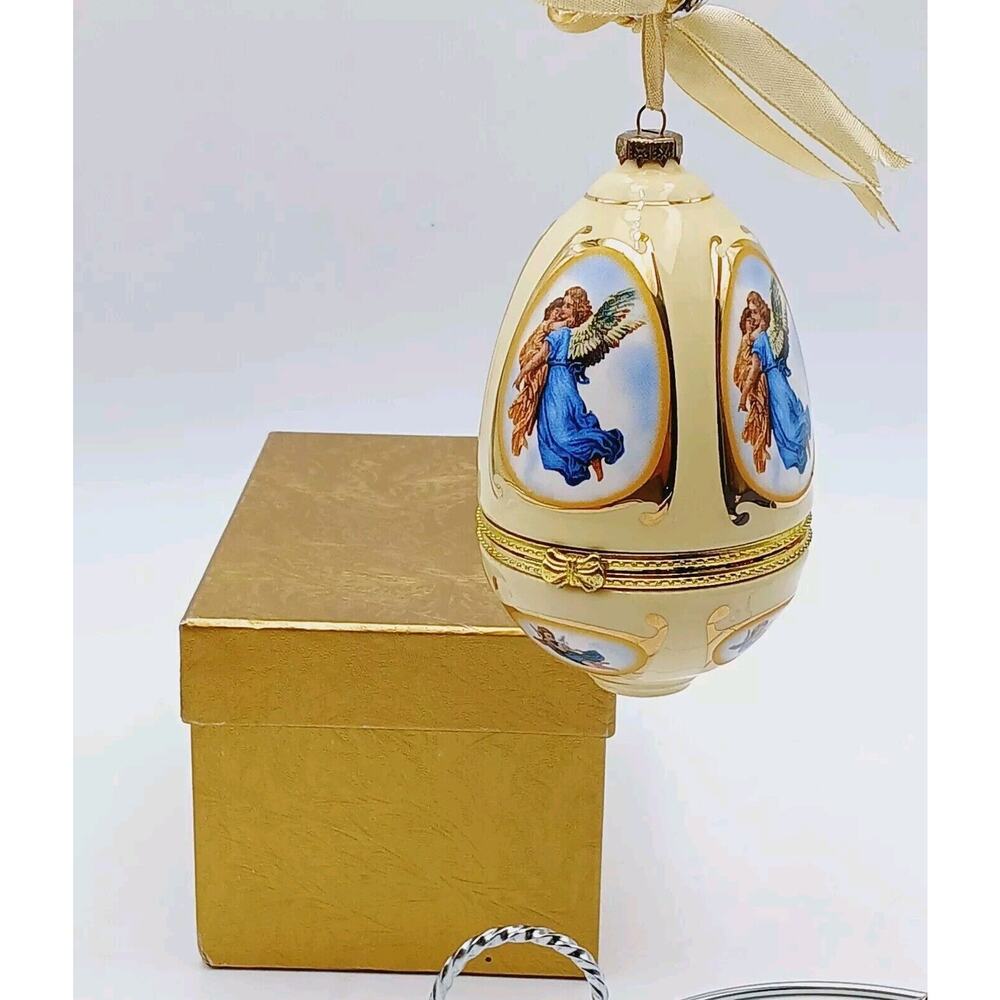 Mr. Christmas Musical Ornament Angel Egg Shaped Music /Trinket Box Porcelain 4"